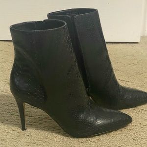 Aldo women’s boots size 10